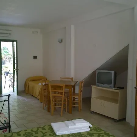 אתר נופש Family Village Otranto