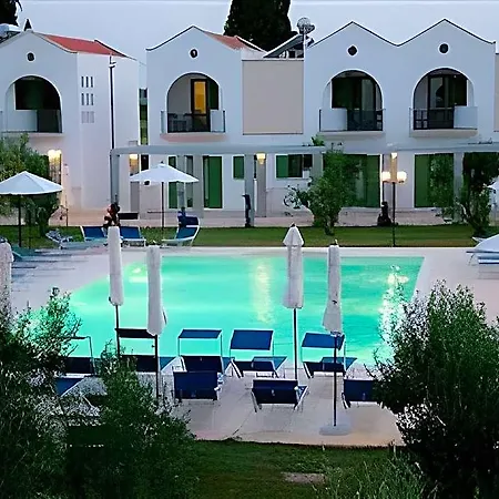 Family Village Hotel