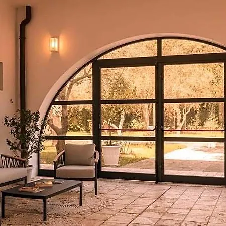 Family Village Hotel 4*