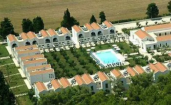 Family Village Otranto אתר נופש אלימיני