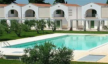 Family Village Otranto אתר נופש