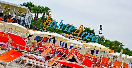 Family Village Otranto 4*