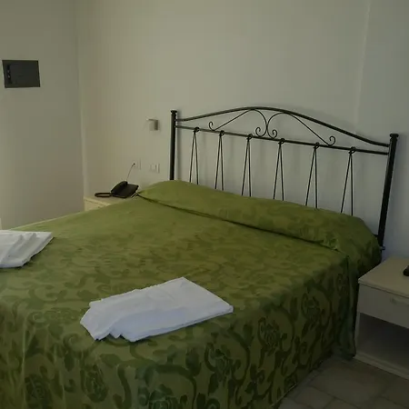 Family Village Otranto אתר נופש אלימיני