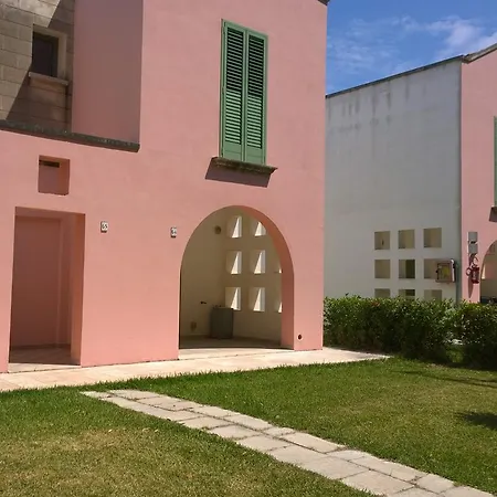 Family Village Otranto אתר נופש אלימיני